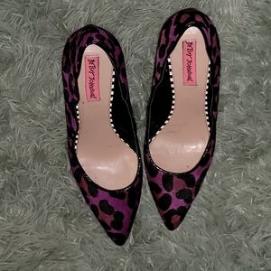 Betsey Johnson real cow fur pumps